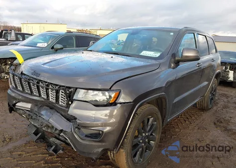 2017 Jeep Grand Cherokee Altitude 4X4 z USA, uszkodzony, nr VIN 1C4RJFAG9HC910288